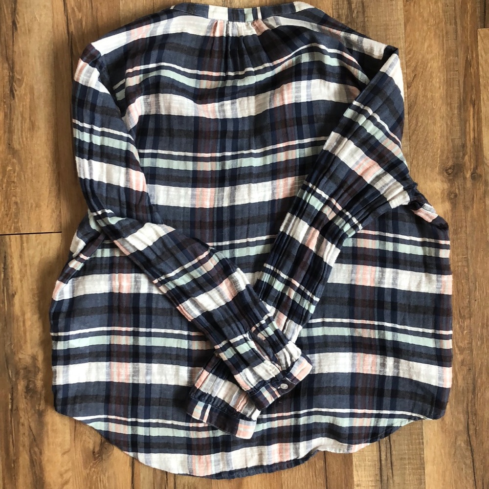 Lucky Brand Flannel - Picture 2 of 2